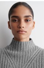 Knitted Mock-Neck Sweater Gray - Image 3