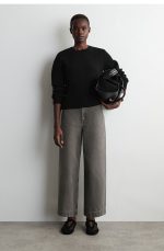 Wide-Leg Jeans Brown