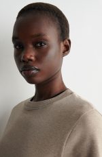 Round-Neck Regular T-Shirt - Image 3