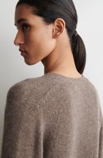 Cashmere V-Neck Cardigan Brown - Image 3