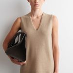 Wool V-Neck Vest Beige
