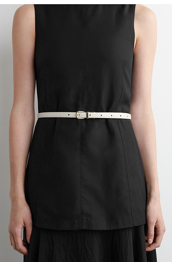 O1CN014ON1Mz1u7vtYGIjWk-4101595991 Gold Buckle Reversible Narrow Cow Leather Belt - Image 1