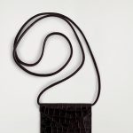 Imitation Crocodile Pattern Snap Button Leather Card Holder