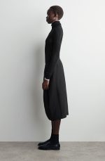 Wool Pleated Skirt Black - Image 2