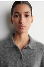 Polo-Collar Regular Sweater - Image 2