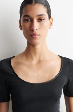 Knitted Slim T-Shirt Black - Image 3