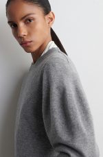 Round-Neck Pullover Gray - Image 3
