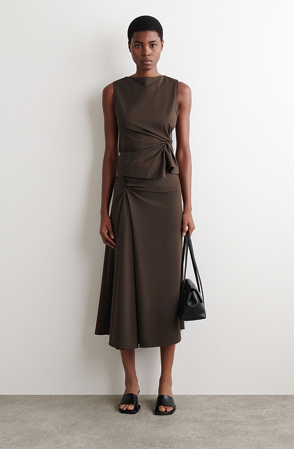 O1CN01UZkypE1u7vxEkM4GK_!!4611686018427380567-0-item_pic Skirt Brown Brown - Image 1