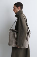 Imitation Crocodile Pattern Messenger Bag In Elephant Gray - Image 3