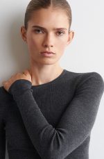 Wool Slim Top Gray - Image 3