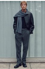 Unisex Cashmere Scarf In Dark Gray