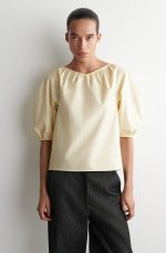 V-Neck Top Cream