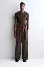 Round-Neck T-Shirt Brown - Image 2