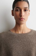 Standard Fit Round-neck Cashmere Cape Cloak Taupe - Image 4