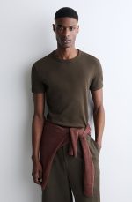 Round-Neck T-Shirt Brown