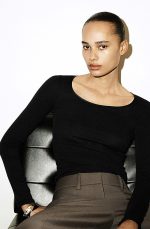 Slim Top Black - Image 2