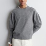 Round-Neck Pullover Gray