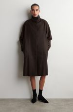 Mock-Neck Coat Brown