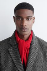 Unisex Cashmere Triangle Scarf Red - Image 2
