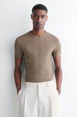 Round-Neck T-Shirt Brown