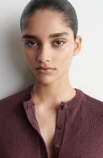 Linen Round-Neck Cardigan Burgundy - Image 3