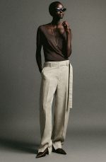 Silk Slim T-Shirt Brown - Image 2