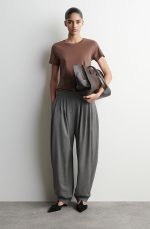 Round-Neck T-Shirt Brown - Image 2