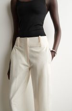 Regular Trousers Classic - Image 3