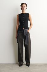 Slim Vest Black - Image 2