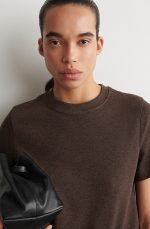 Round-Neck T-Shirt Brown - Image 2