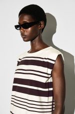 Regular Dress Classic - Image 2