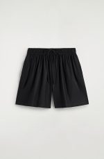 Pleated Shorts Black - Image 3