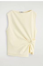 Pleated Vest Cream - Image 3