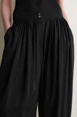 Pleated Pants Black - Image 2