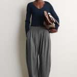 V-Neck Cardigan Navy