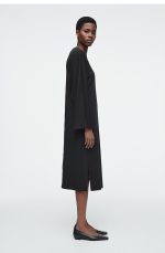 Round-Neck Dress Black