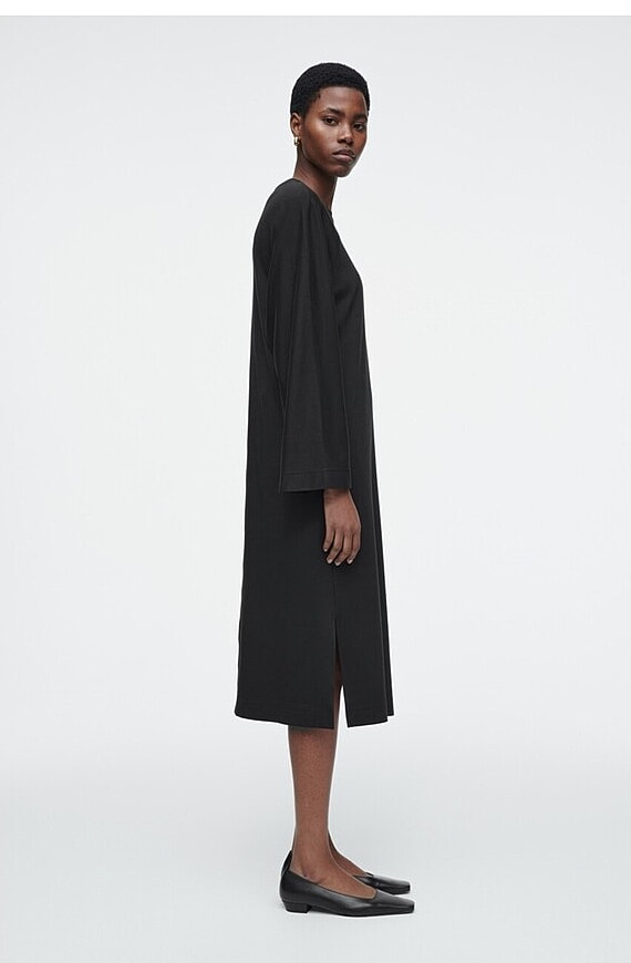O1CN01mKyCYV1u7vrNZkedL-4101595991 Round-Neck Dress Black - Image 1