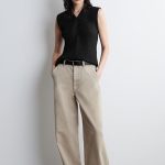 V-Neck Top Black