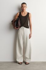 Silk Slim Vest Brown